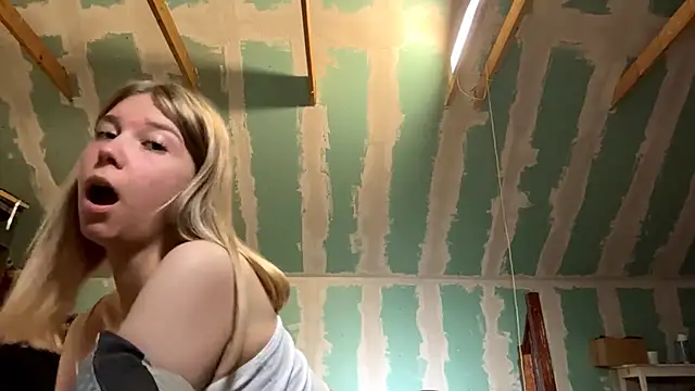 Skinny girl  online show from 05-04-26, 07:28