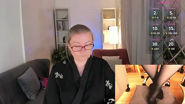 Alexandra Kind online show from 07-12-26, 11:05