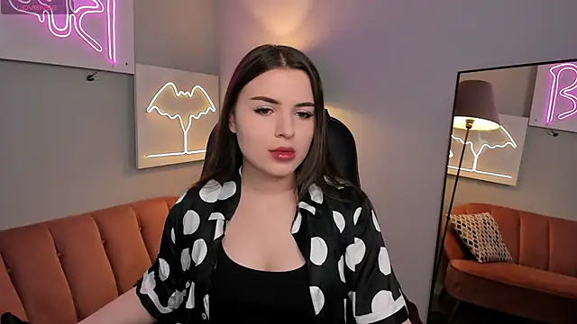 Snapshot of AliceLiador_ chatting on 05-17-26, 02:28 AliceLiador online show from 05-17-26, 02:28
