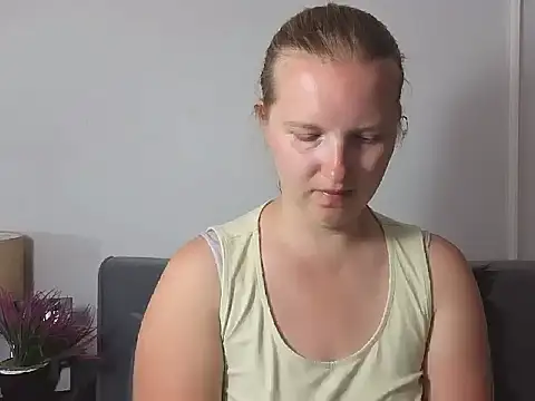 Snapshot of RoseTeacherX chatting on 05-25-26, 05:22 RoseTeacherX online show from 05-25-26, 05:22