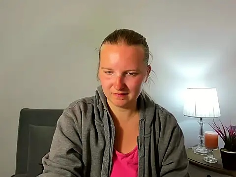 Snapshot of RoseTeacherX chatting on 05-14-26, 05:21 RoseTeacherX online show from 05-14-26, 05:21