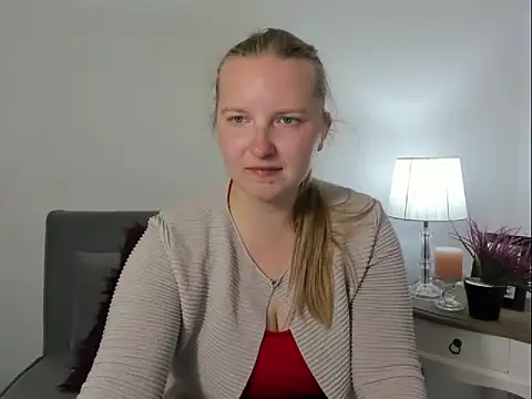 Snapshot of RoseTeacherX chatting on 04-20-26, 05:14 RoseTeacherX online show from 04-20-26, 05:14
