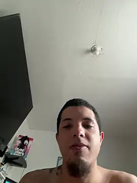 Snapshot of irakyhernadez chatting on 04-22-26, 08:37 irakyhernadez online show from 04-22-26, 08:37
