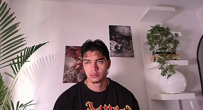 Snapshot of andyypalmer_ chatting on 05-07-26, 11:46 andyypalmer online show from 05-07-26, 11:46