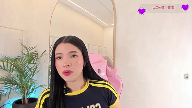 imnikaa  online show from 06-27-26, 02:23