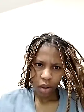 Snapshot of Slender012 chatting on 06-04-26, 11:53 Slender012 online show from 06-04-26, 11:53