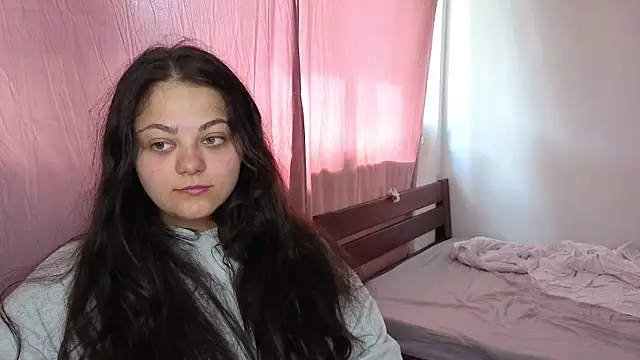  Mikky lil  online show from 07-25-26, 10:22