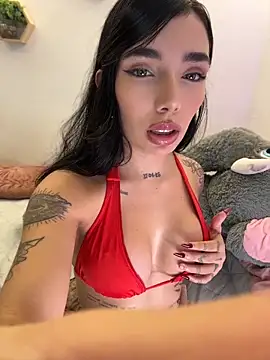 Snapshot of milasantana_ chatting on 05-17-26, 09:26 milasantana online show from 05-17-26, 09:26