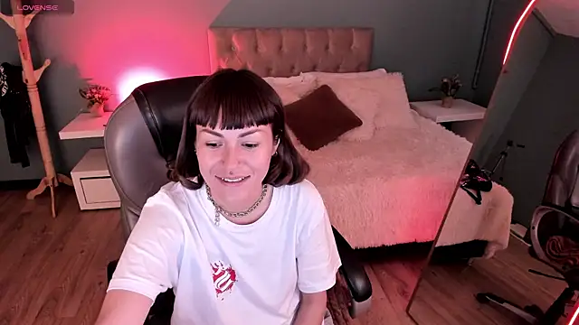 Kim Jeins666  online show from 06-02-26, 01:11