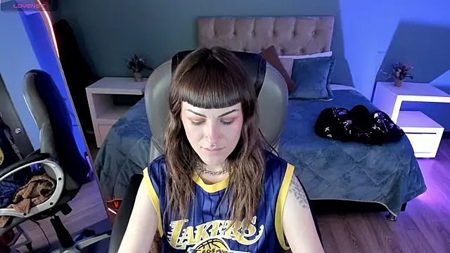 Kim Jeins666  online show from 06-12-26, 12:47