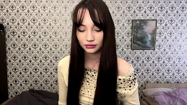 LeenRouz online show from 04-18-26, 01:24