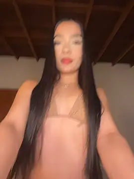 Snapshot of _mia_ferrer chatting on 06-25-26, 12:52 mia ferrer online show from 06-25-26, 12:52