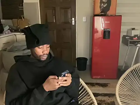 MunyaiSimo34156 online show from 04-17-26, 08:33