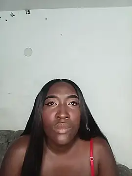 Snapshot of KaleaEbony chatting on 04-18-26, 04:15 KaleaEbony online show from 04-18-26, 04:15
