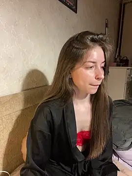 MillaLiie online show from 05-12-26, 10:27