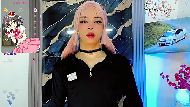 Snapshot of moon_sweet- chatting on 04-29-26, 03:43 moon sweet- online show from 04-29-26, 03:43