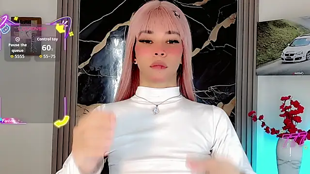 Snapshot of moon_sweet- chatting on 06-10-26, 03:30 moon sweet- online show from 06-10-26, 03:30