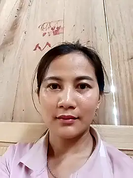 Squirt0 0 online show from 04-15-26, 07:03