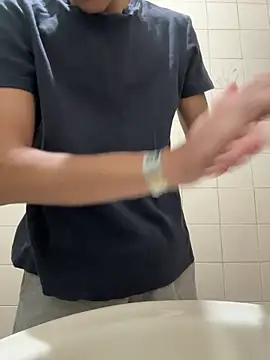 Novinho magrinho online show from 04-18-26, 07:07