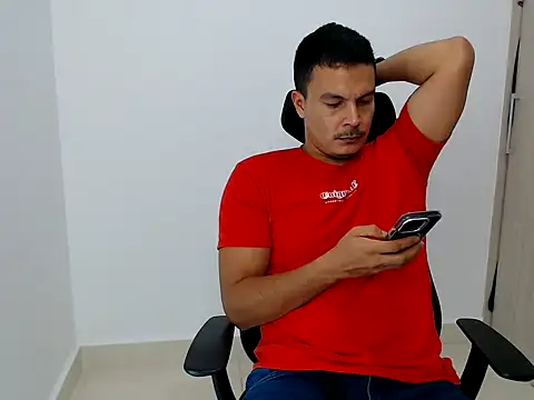 Snapshot of Galindo_30 chatting on 04-21-26, 06:36 Galindo 30 online show from 04-21-26, 06:36
