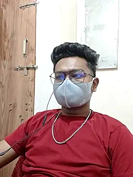 Snapshot of hot_boy995 chatting on 05-11-26, 08:05 hot boy995 online show from 05-11-26, 08:05