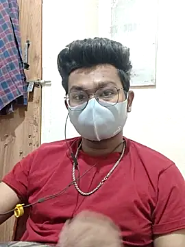 Snapshot of hot_boy995 chatting on 05-06-26, 06:39 hot boy995 online show from 05-06-26, 06:39