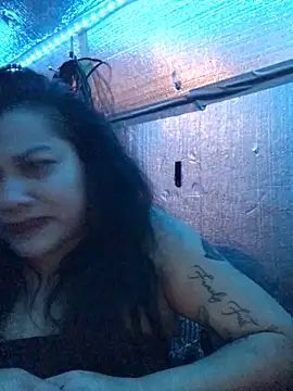 Blackwidow96 online show from 04-17-26, 10:18