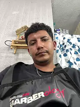 Snapshot of Alcantar01 chatting on 05-17-26, 10:32 Alcantar01 online show from 05-17-26, 10:32