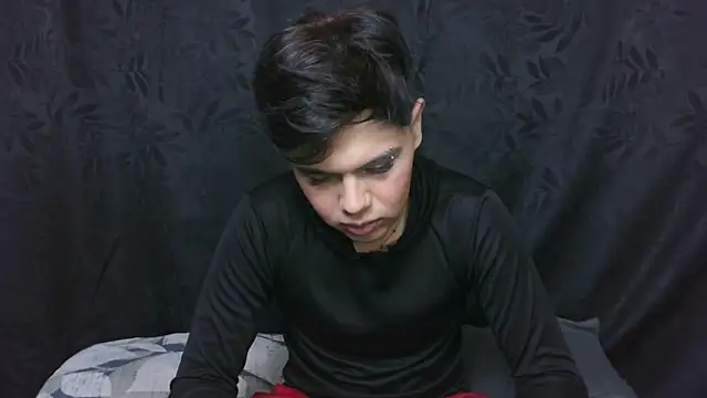Snapshot of Felipe_Kold chatting on 05-16-26, 02:54 Felipe Kold online show from 05-16-26, 02:54