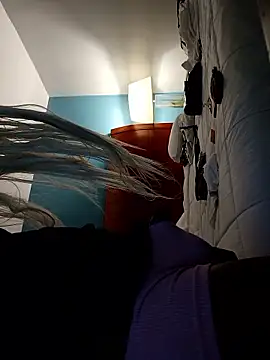 Dicksee Left online show from 06-15-26, 05:07