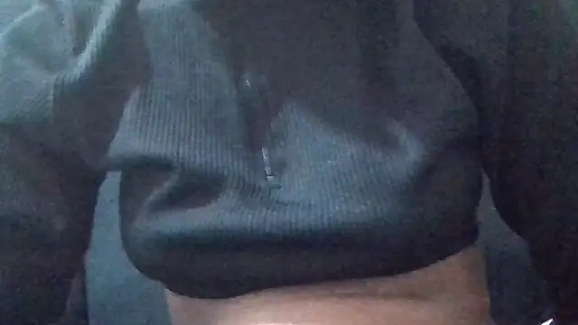 Snapshot of Tessy- chatting on 06-22-26, 12:38 Tessy- online show from 06-22-26, 12:38