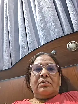 Snapshot of Shalini3456 chatting on 05-23-26, 03:11 Shalini3456 online show from 05-23-26, 03:11