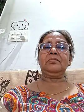 Snapshot of Shalini3456 chatting on 05-01-26, 09:03 Shalini3456 online show from 05-01-26, 09:03