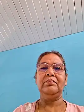 Snapshot of Shalini3456 chatting on 05-09-26, 03:43 Shalini3456 online show from 05-09-26, 03:43