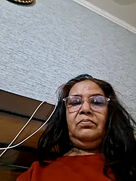 Snapshot of Shalini3456 chatting on 04-27-26, 07:06 Shalini3456 online show from 04-27-26, 07:06