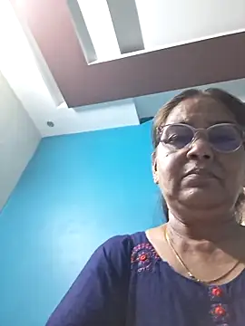 Snapshot of Shalini3456 chatting on 05-12-26, 07:16 Shalini3456 online show from 05-12-26, 07:16