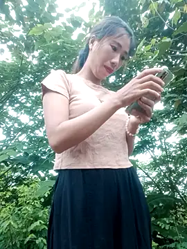 Snapshot of Elena_Mia chatting on 07-16-26, 11:13 Elena Mia online show from 07-16-26, 11:13