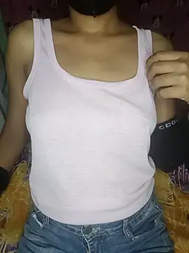 Snapshot of Rashmika__Rouni chatting on 05-11-26, 08:50 Rashmika Rouni online show from 05-11-26, 08:50
