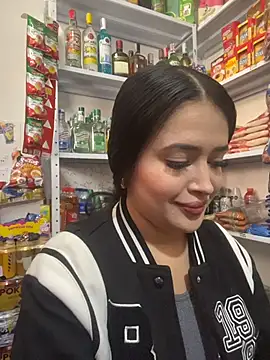 Sara fun online show from 02-19-26, 02:58