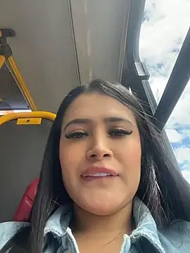Sara fun online show from 07-25-26, 04:24