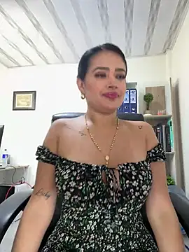 Sara fun online show from 02-21-25, 03:01