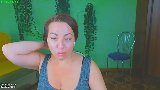 Zoe Zephyr online show from 07-17-26, 06:32