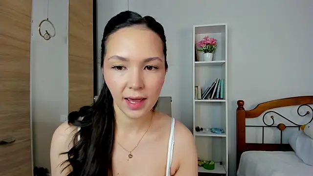 Snapshot of ameliyaa_sun chatting on 05-18-26, 05:34 ameliyaa sun online show from 05-18-26, 05:34