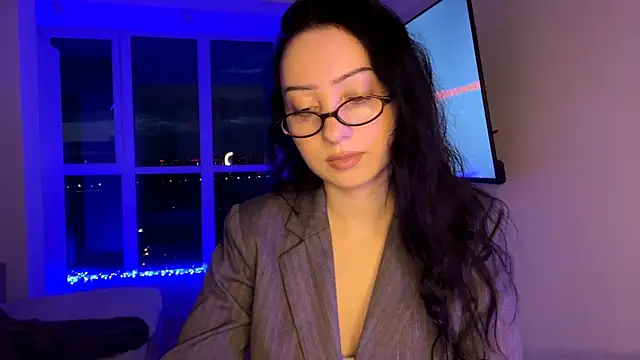Meow Alika online show from 04-30-26, 05:31