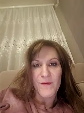 Snapshot of AnnieNet chatting on 05-01-26, 07:52 AnnieNet online show from 05-01-26, 07:52