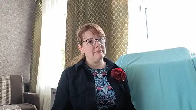 Snapshot of Miss_SandraX chatting on 06-10-26, 03:24 Miss SandraX online show from 06-10-26, 03:24