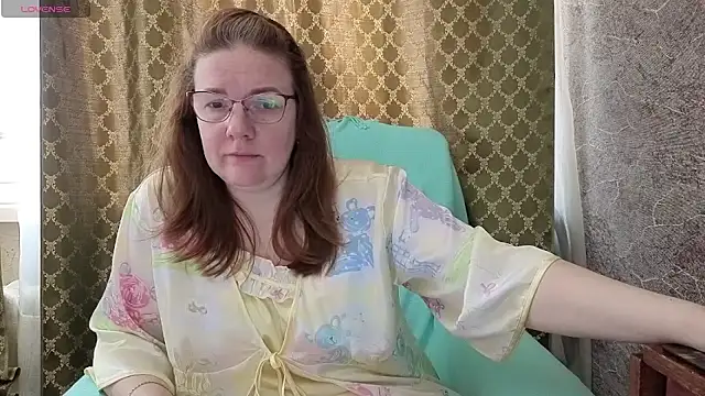 Snapshot of Miss_SandraX chatting on 05-10-26, 10:19 Miss SandraX online show from 05-10-26, 10:19