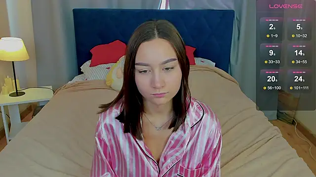 AndreaJohnsons online show from 06-07-26, 08:19