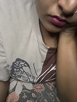 Snapshot of PunkTiling chatting on 05-28-26, 06:58 PunkTiling online show from 05-28-26, 06:58