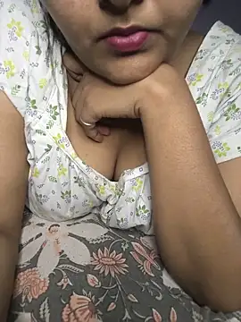 Snapshot of PunkTiling chatting on 06-01-26, 05:56 PunkTiling online show from 06-01-26, 05:56